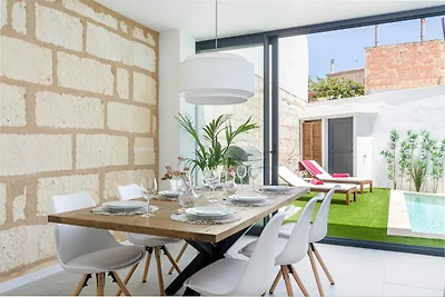Villa mit privater Terrasse
