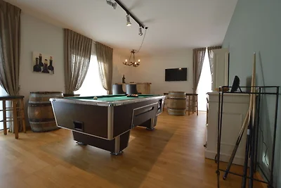 Geräumiges Ferienhaus in Sourbrodt mit Sauna