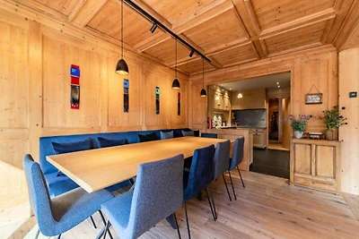 Schöne 6-Zimmer-Wohnung für 12 Personen im Wo...