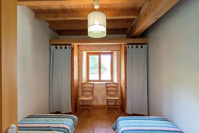 Bella casa vacanze con piscina in Ardèche