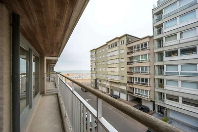 Geräumiges Eckapartment mit Meerblick