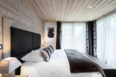 Chalet in Courchevel mit Pool & Skizugang