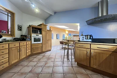 Casa di famiglia con giardino a Blagnac