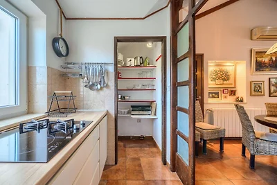 Three bedroom Apartment with terrace and sea...