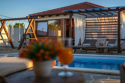 Beti with heated pool