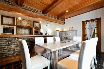 Ferienhaus in Goesnes mit Pool