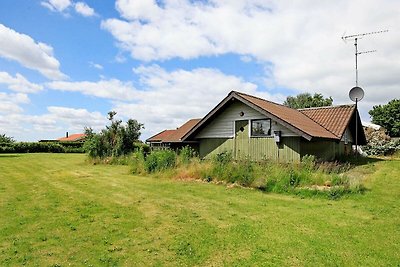 Entspannendes Ferienhaus in Skibby inmitten d...