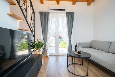 Apartments Villa Aura - Duplex studio with...