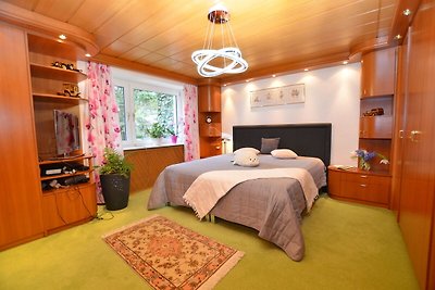 Verlockende Wohnung in Hostivice mit Sauna