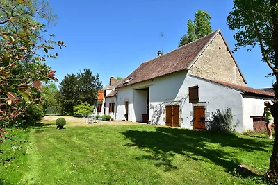 Schönes authentisches Ferienhaus mit Pool