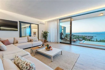 Holiday Home Good Life