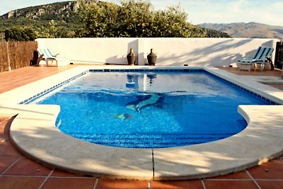 Charmant gîte de campagne à Loja avec piscine...