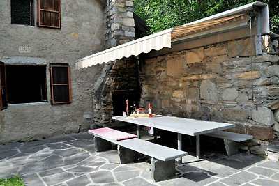 Typical, Romantic Tessiner Cottage