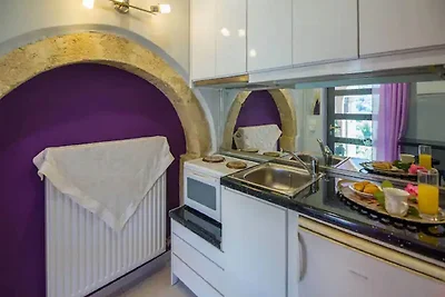 Appartamento a Kournas con terrazza
