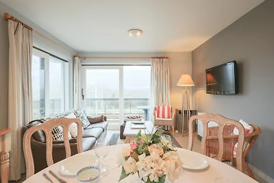 Licht appartement met terras in Oostduinkerke