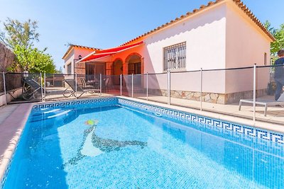 Splendida villa con piscina privata in Costa...