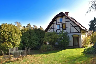 Geräumiges Ferienhaus in Hessen mit Garten