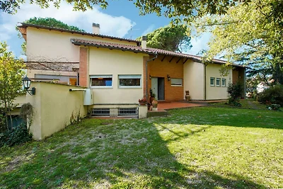 Squisita villa con giardino