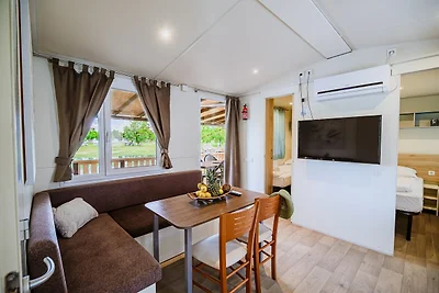 Three Bedroom Mobile Home with Lake View (own...