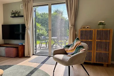 Waldrefugium mit Solarladegerät