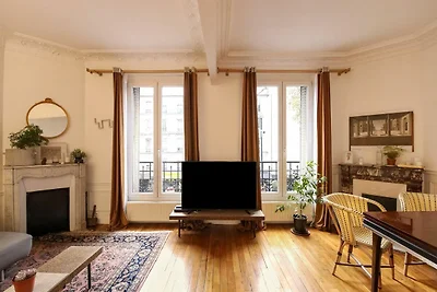 Appartement in Parijs bij Metro 14