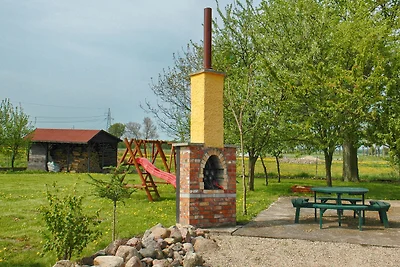Ferienhaus mit Garten und Außengrill