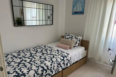 Beach House - 2m from beach - Three Bedroom...