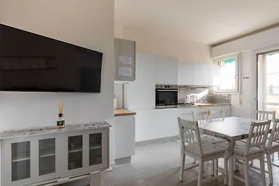 Wohnung in Bologna mit Balkon und Parken