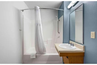 1 Kingsize-bett | Für Hörgeschädigte Geeignet...