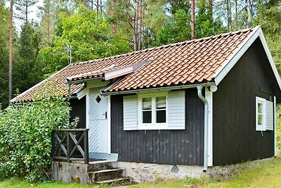 4 Personen Ferienhaus in HALLABRO-By Traum
