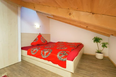 Ferienwohnung mit Terrasse in Aschau im...