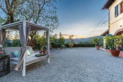 Villa in der Toskana nahe Lucca mit Pool