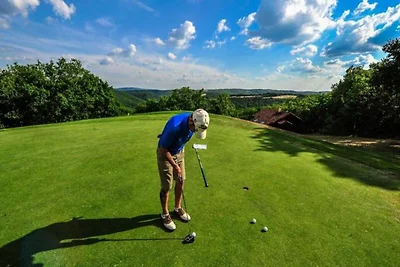 Haus im Dordogne-Tal mit Golf & Pools