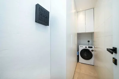Apartments Ema - Studio Apartment with Sea...
