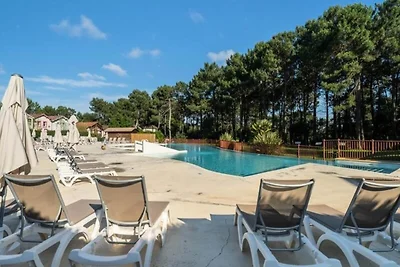 Vakantiehuis in Lacanau met Zwembad & Strand
