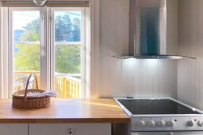 6 Personen Ferienhaus in AVERØY-By Traum