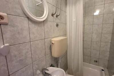 Apartments Radacic - Two Bedroom Apartment Wi...