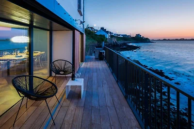 Apartment in Landéda with Beachfront Views