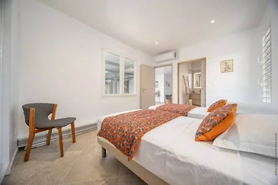 Chique villa met zwembad en strandtoegang