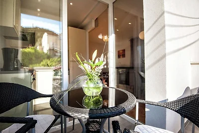Luxusapartment mit privatem Balkon