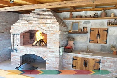 Eli Rustic mit privatem Pool