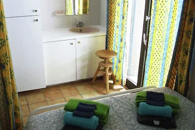 Komfortables Ferienhaus mit privatem Pool