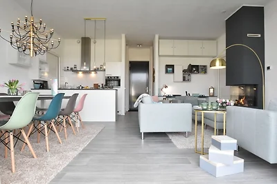 Moderne Villa mit Garten in Harderwijk