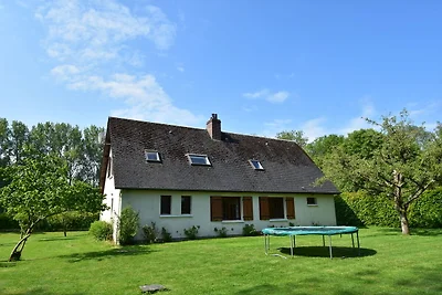 Spaziosa casa vacanze con giardino