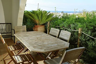 Casa vacanze con vista mare vicino a...