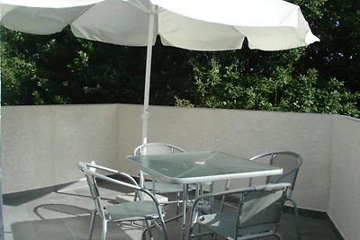 Spaziosa casa vacanze con piscina
