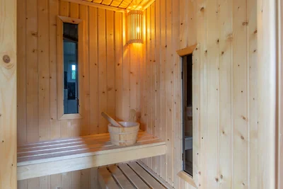 Comodo chalet in legno con lavastoviglie, in ...