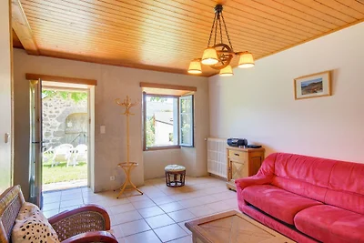 Bella villa nel Parc des Volcans d'Auvergne