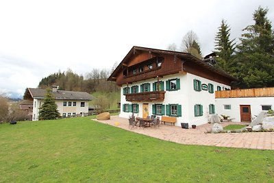 Mooi chalet in Hopfgarten met sauna