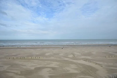Trianon 401 4A Apartment mit Meerblick